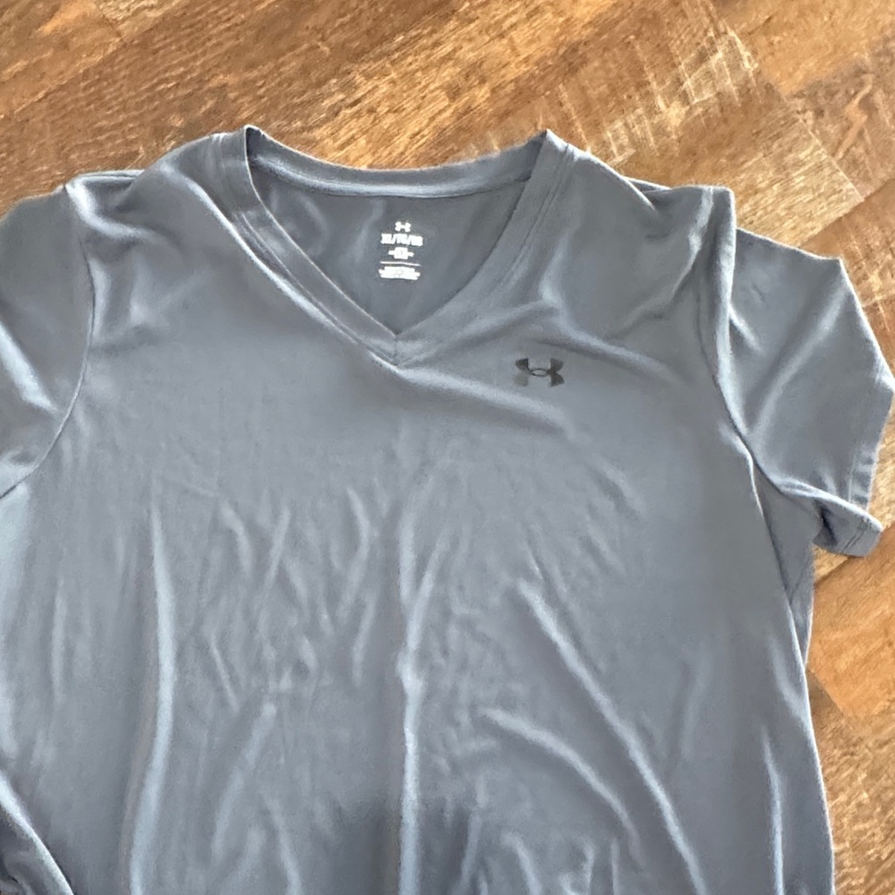 Under Armour Heathered Blue and Solid Gray V-Neck Tees - Picture 4 of 4